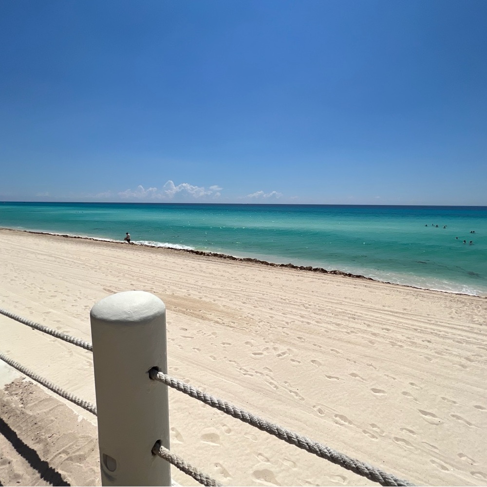 Meet your Posher, Leah